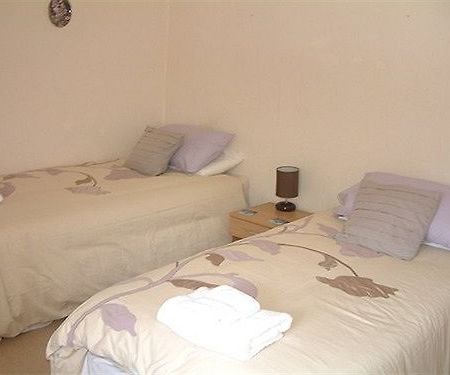 The Royal Oak Hotel Lydney Bagian luar foto